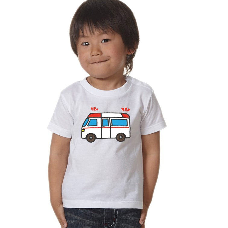 はたらくくるまのキッズ/ベビーTシャツ半袖Tシャツ【救急車】おもしろTシャツ　ネタTシャツ